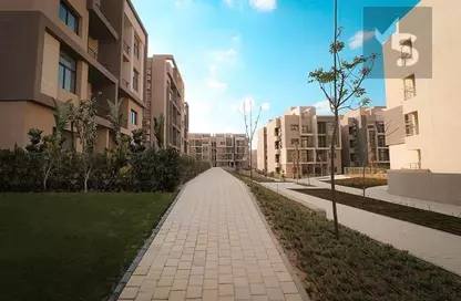 Townhouse - 3 Bedrooms - 4 Bathrooms for sale in Fifth Square - North Investors Area - New Cairo City - Cairo