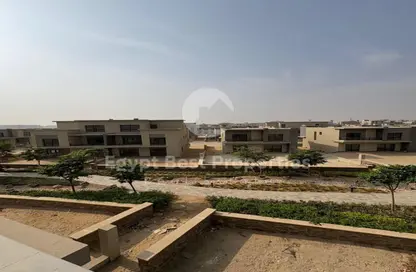 Villa - 5 Bedrooms - 5 Bathrooms for sale in Swan Lake Residence - 5th Settlement Compounds - The 5th Settlement - New Cairo City - Cairo