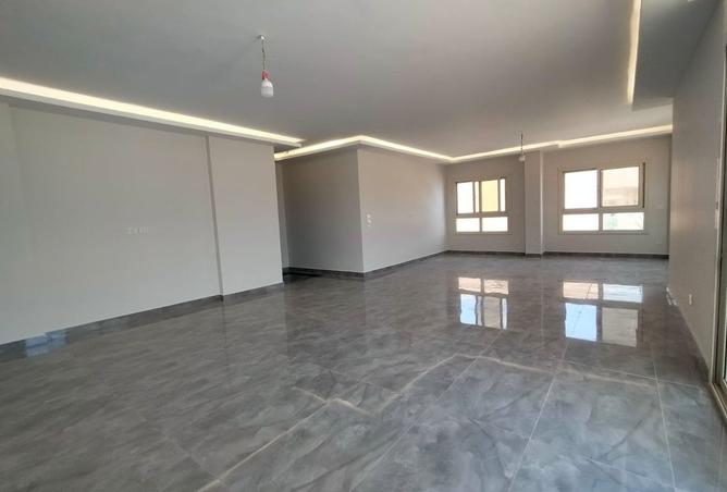 8062946 - Property Main Image