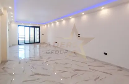 Apartment - 3 Bedrooms - 2 Bathrooms for sale in Smouha - Hay Sharq - Alexandria