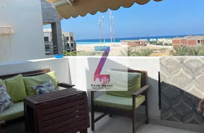 شاليه - 2 غرف نوم - 2 حمامات للبيع في أمواج - سيدي عبد الرحمن - الساحل الشمالي