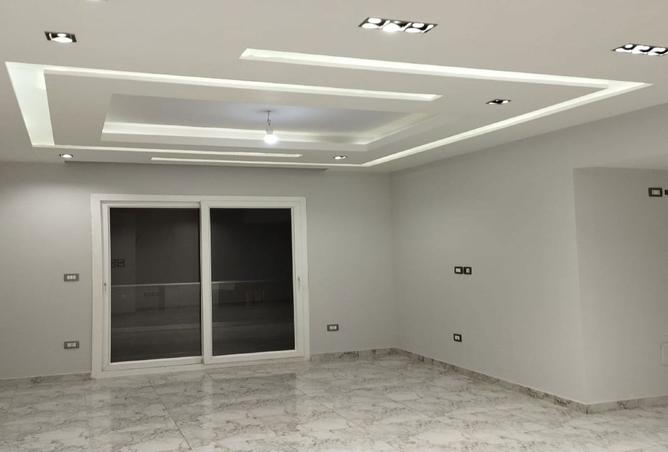 8343824 - Property Image 3