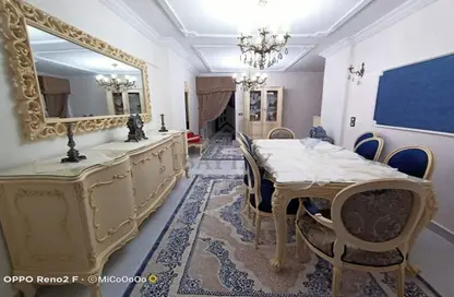 شقة - 3 غرف نوم - 2 حمامات للبيع في شارع امين يحيي - زيزينيا - حي شرق - الاسكندرية