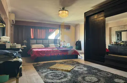 Apartment - 3 Bedrooms - 2 Bathrooms for sale in Street 269 - New Maadi - Hay El Maadi - Cairo