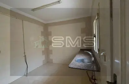 شقة - 3 غرف نوم - 3 حمامات للايجار في شارع اخناتون - الحي الخامس - التجمع الخامس - مدينة القاهرة الجديدة - القاهرة