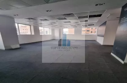 Show Room - Studio - 2 Bathrooms for rent in One Ninety Mall - South Teseen St. - The 5th Settlement - New Cairo City - Cairo