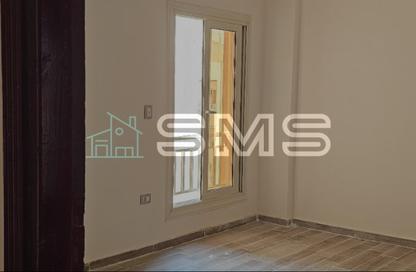 Apartment - 3 Bedrooms - 3 Bathrooms for rent in Univ  and  Schools Area - 5th Settlement Compounds - The 5th Settlement - New Cairo City - Cairo
