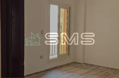 Apartment - 3 Bedrooms - 3 Bathrooms for rent in Univ  and  Schools Area - 5th Settlement Compounds - The 5th Settlement - New Cairo City - Cairo