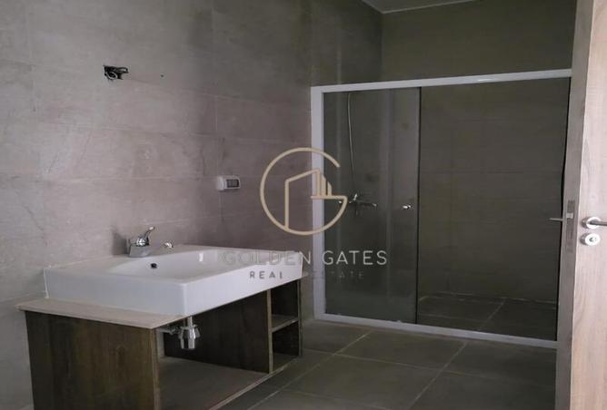 8223829 - Property Image 3