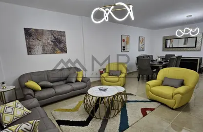 Apartment - 2 Bedrooms - 2 Bathrooms for rent in Moon Residences - Fifth Square - The 5th Settlement - New Cairo City - Cairo