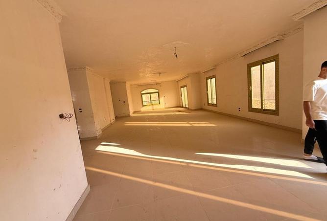 8251513 - Property Image 2