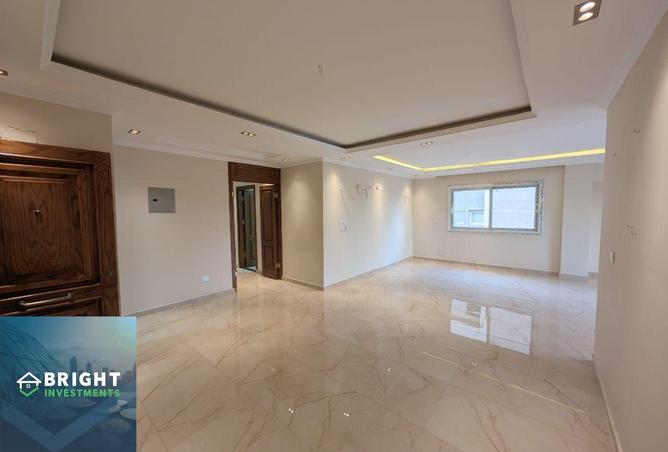 8266850 - Property Main Image