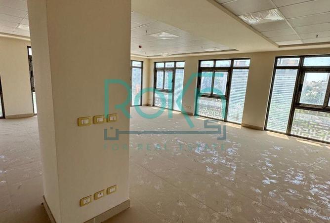 8366777 - صورة العقار 2