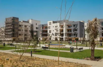 Apartment - 2 Bedrooms - 3 Bathrooms for sale in District 5 - 5th Settlement Compounds - The 5th Settlement - New Cairo City - Cairo