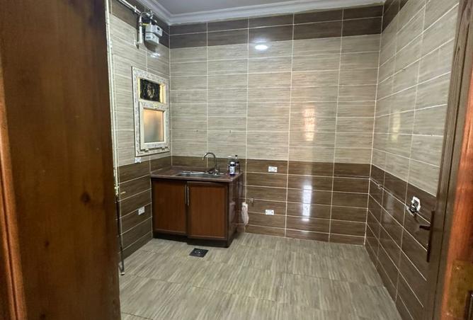 8558328 - Property Image 2