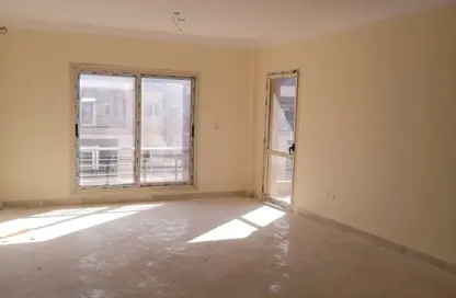Apartment - 3 Bedrooms - 2 Bathrooms for sale in El Koronfel - The 5th Settlement - New Cairo City - Cairo
