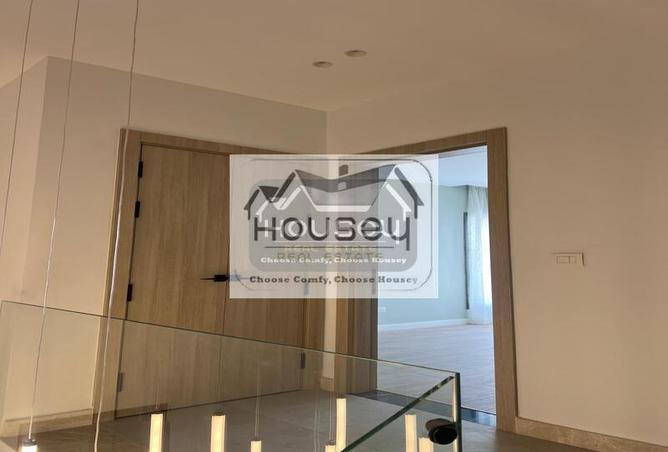 7318043 - Property Image 3