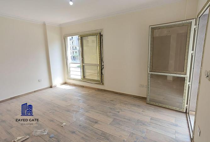 8181975 - Property Image 2