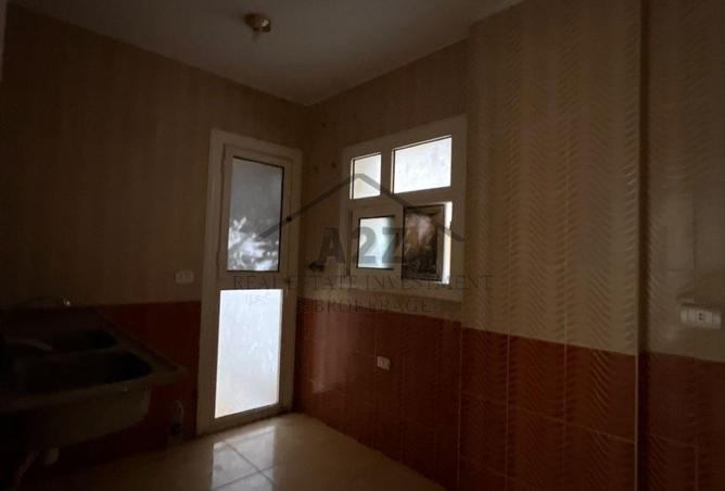 8259321 - Property Image 3
