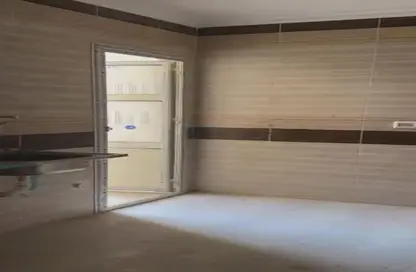 Apartment - 3 Bedrooms - 1 Bathroom for sale in Gamal Abdel Nasser Axis - The 3rd Settlement - New Cairo City - Cairo