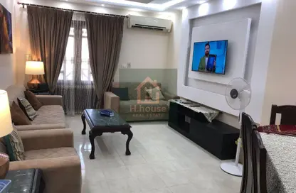 شقة - 2 غرف نوم - 1 حمام للبيع في شارع طلعت مصطفي - الرحاب المرحلة الخامسة - الرحاب - مدينة القاهرة الجديدة - القاهرة