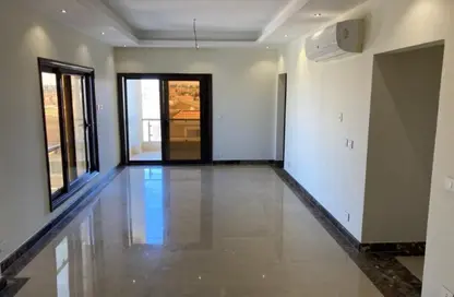 Apartment - 2 Bedrooms - 2 Bathrooms for rent in Pearl Des Rois - 5th Settlement Compounds - The 5th Settlement - New Cairo City - Cairo