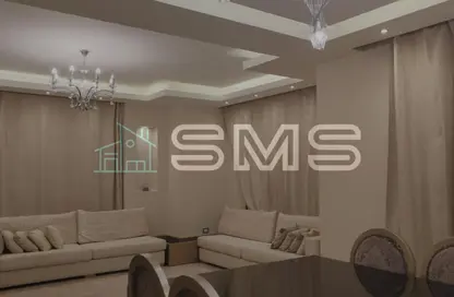 Apartment - 3 Bedrooms - 2 Bathrooms for sale in Al Gezira St. - South Investors Area - New Cairo City - Cairo