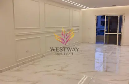 Apartment - 3 Bedrooms - 3 Bathrooms for sale in Al Khamayel city - Sheikh Zayed Compounds - Sheikh Zayed City - Giza