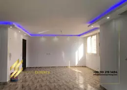Apartment - 3 Bedrooms - 3 Bathrooms for rent in South Lotus - El Lotus - New Cairo City - Cairo