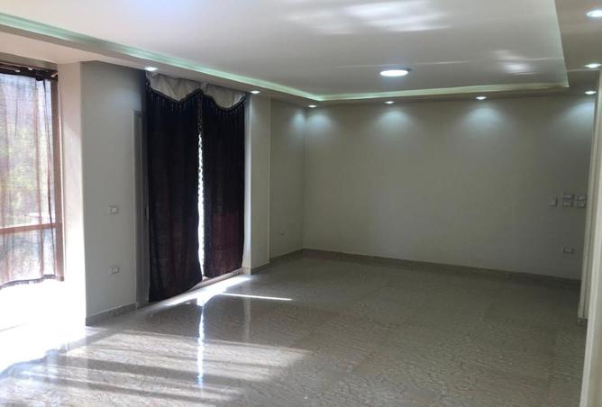 8112550 - Property Image 2