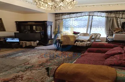 Apartment - 3 Bedrooms - 2 Bathrooms for sale in Misr Helwan Agriculture Road - Maadi - Hay El Maadi - Cairo