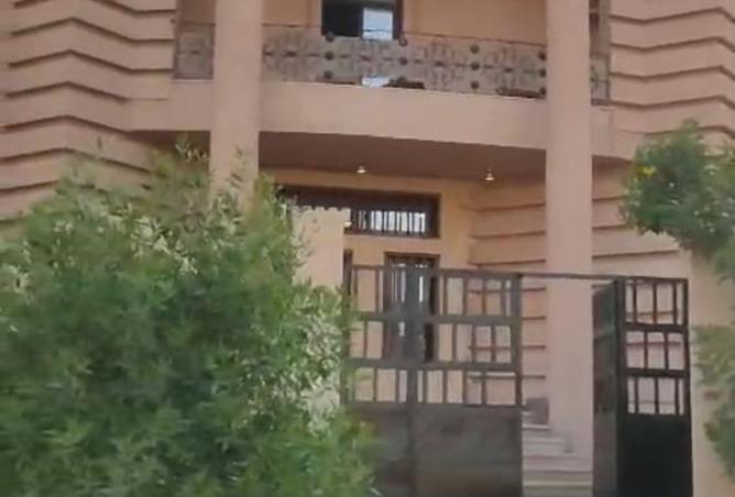 8050328 - الصورة الرئيسية للعقار