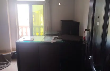 شقة - 3 غرف نوم - 2 حمامات للبيع في الحي العاشر - الشيخ زايد - الجيزة