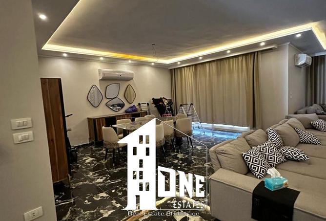 8251740 - Property Image 3