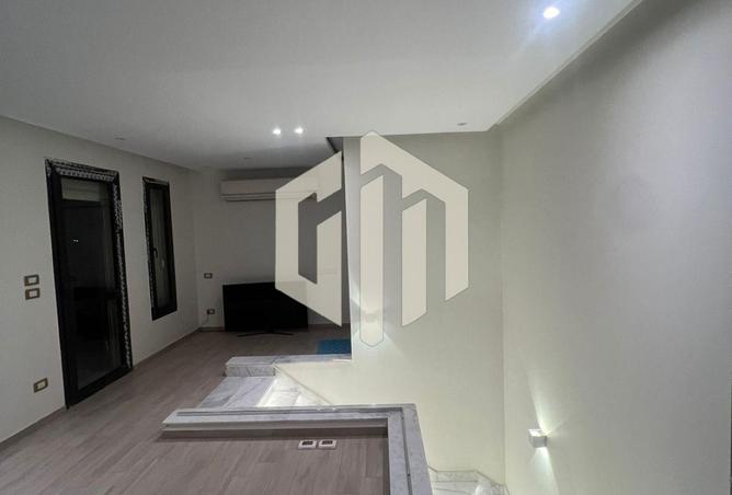 8252054 - Property Image 3