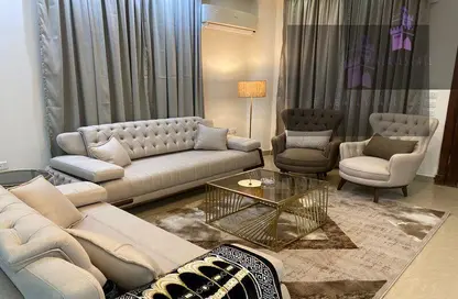 Apartment - 3 Bedrooms - 3 Bathrooms for rent in 8th District - Sheikh Zayed City - Giza