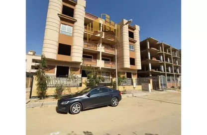 Apartment - 2 Bedrooms - 2 Bathrooms for sale in Om Kalthoum St. - 9th District - Obour City - Qalyubia