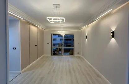 Apartment - 3 Bedrooms - 2 Bathrooms for sale in Madinaty - Cairo