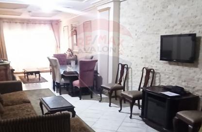 Apartment - 3 Bedrooms - 1 Bathroom for rent in Camp Chezar - Hay Wasat - Alexandria