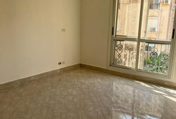 8099400 - Property Image 3