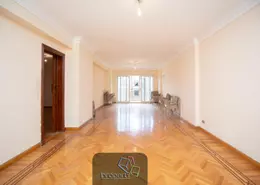 Office Space - Studio - 2 Bathrooms for rent in Al Fath St. - Janaklees - Hay Sharq - Alexandria