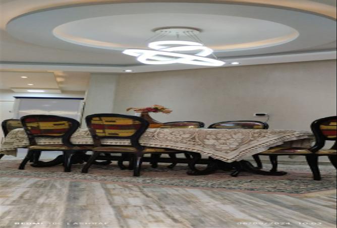 8442521 - Property Image 2