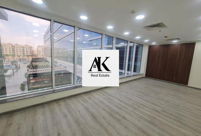 8008888 - Property Image 2