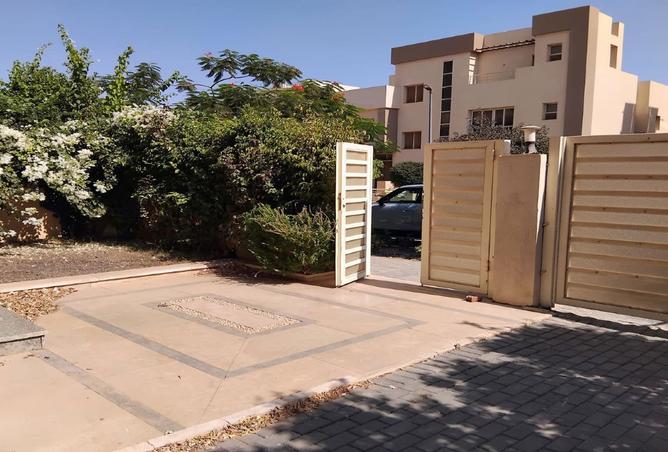 8149344 - Property Image 2