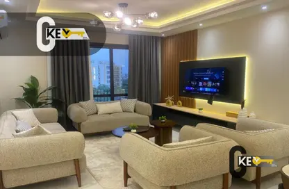 Apartment - 2 Bedrooms - 1 Bathroom for rent in El Rehab Extension - Al Rehab - New Cairo City - Cairo