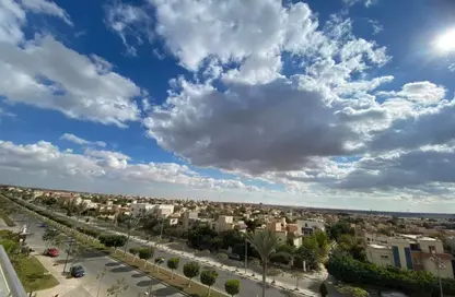 Apartment - 3 Bedrooms - 2 Bathrooms for sale in Six West - Beverly Hills - Sheikh Zayed Compounds - Sheikh Zayed City - Giza