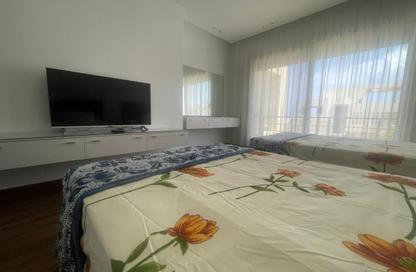 Chalet - 4 Bedrooms - 2 Bathrooms for sale in Hacienda White - Sidi Abdel Rahman - North Coast