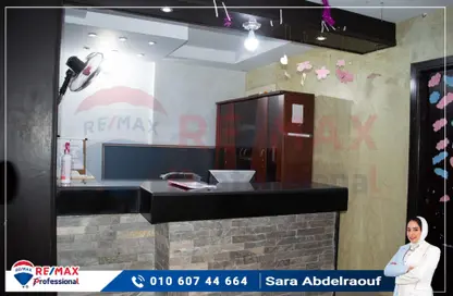 Office Space - Studio - 2 Bathrooms for sale in Gamal Abdel Nasser Road - Sidi Beshr - Hay Awal El Montazah - Alexandria