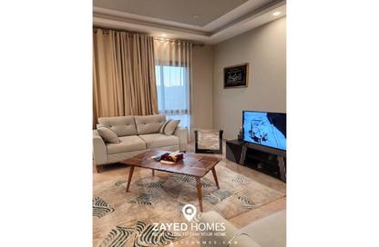 شقة - 2 غرف نوم - 2 حمامات للايجار في ذا كورت ياردز - كمبوندات الشيخ زايد - الشيخ زايد - الجيزة