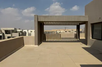Apartment - 3 Bedrooms - 4 Bathrooms for sale in Moon Residences - Fifth Square - The 5th Settlement - New Cairo City - Cairo